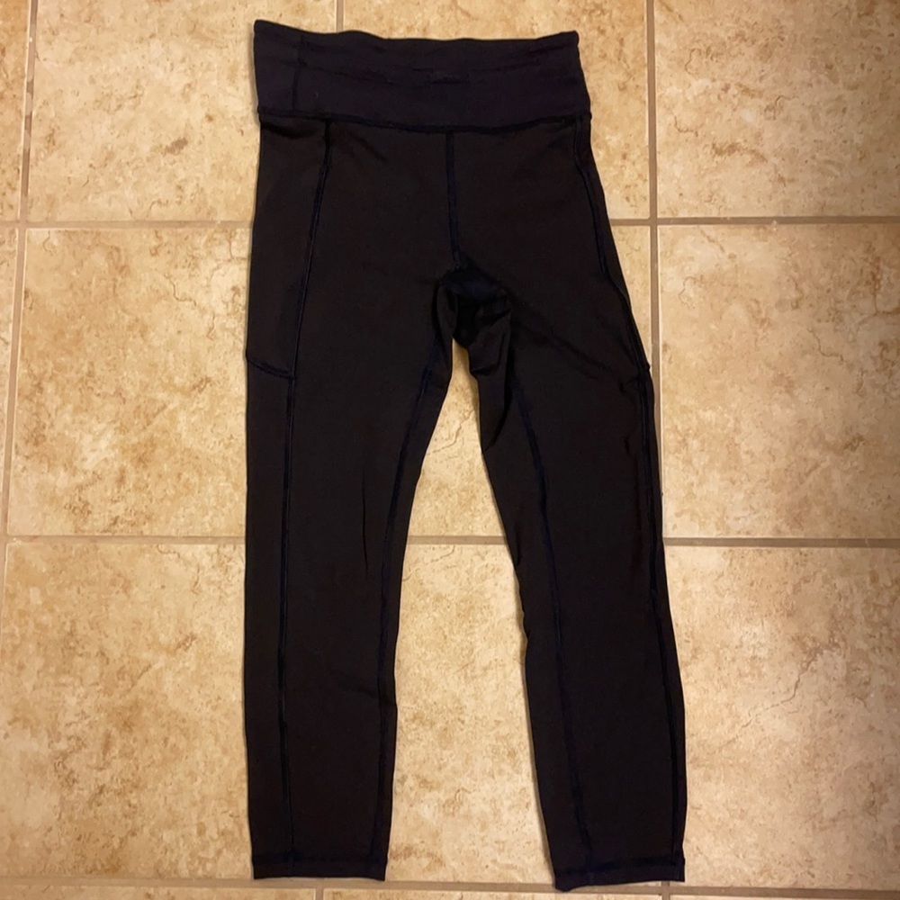 Lululemon Tight 23” Navy size 6